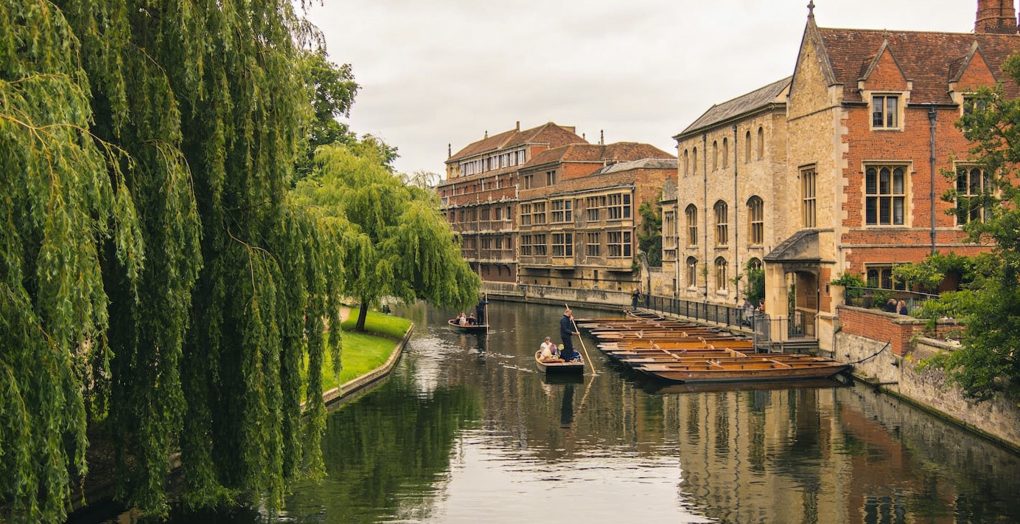 Oxford and Cambridge Travel Packing List: Europe & International Departures Oxford and Cambridge Travel Packing List: Europe & International Departures