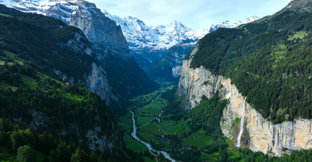 7-Day Interlaken Itinerary: Slow Travel in the Heart of the Swiss Alps