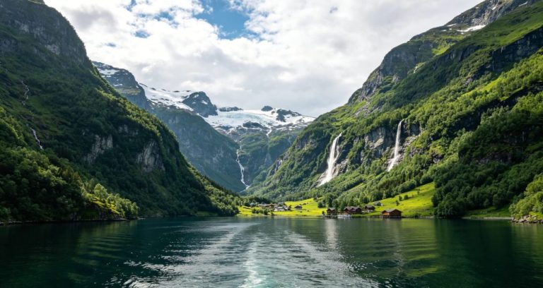 7-Day Norway Summer Travel Itinerary: Ultimate Fjord & City Guide
